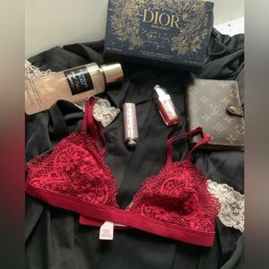 Victoria Secret lace bralette